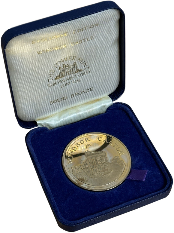 1985 - Tower Mint - Windsor Castle Medal