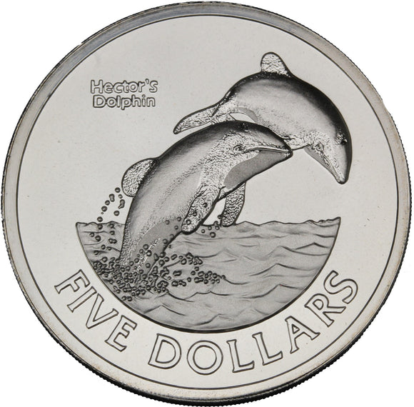 2002 - New Zealand - $5 - Hector's Dolphin - BU